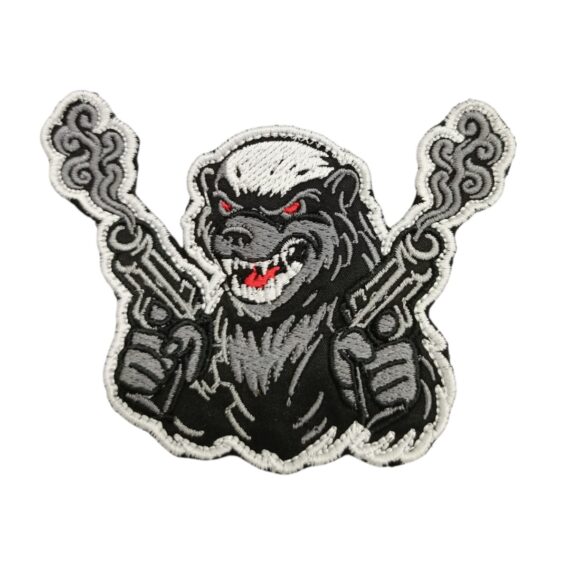Patch Emblema Texugo Pistoleiro Bordado com Velcro